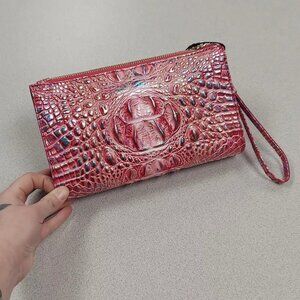 Brahmin Daisy Style Magenta Wonderland Wristlet Clutch Bag - NEW WITH TAGS